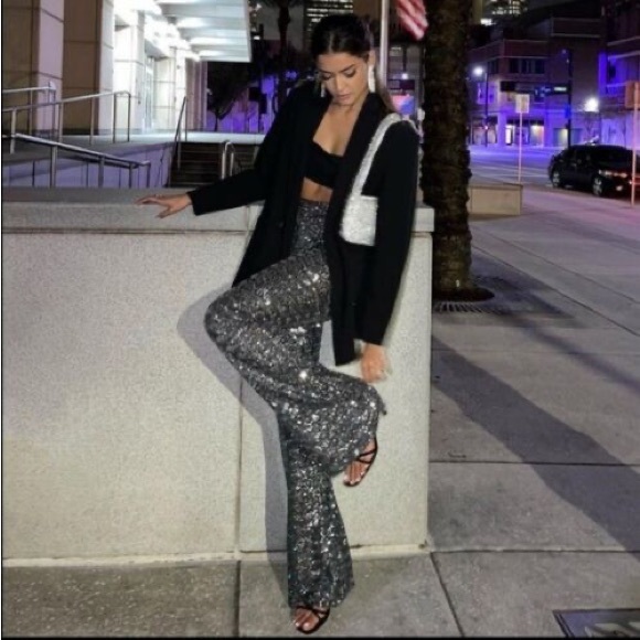 ZARA FLARED SEQUIN LEGGINGS - Picture 2 of 13